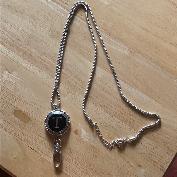 Lanyard with a “ T “ - Picture 1 of 3